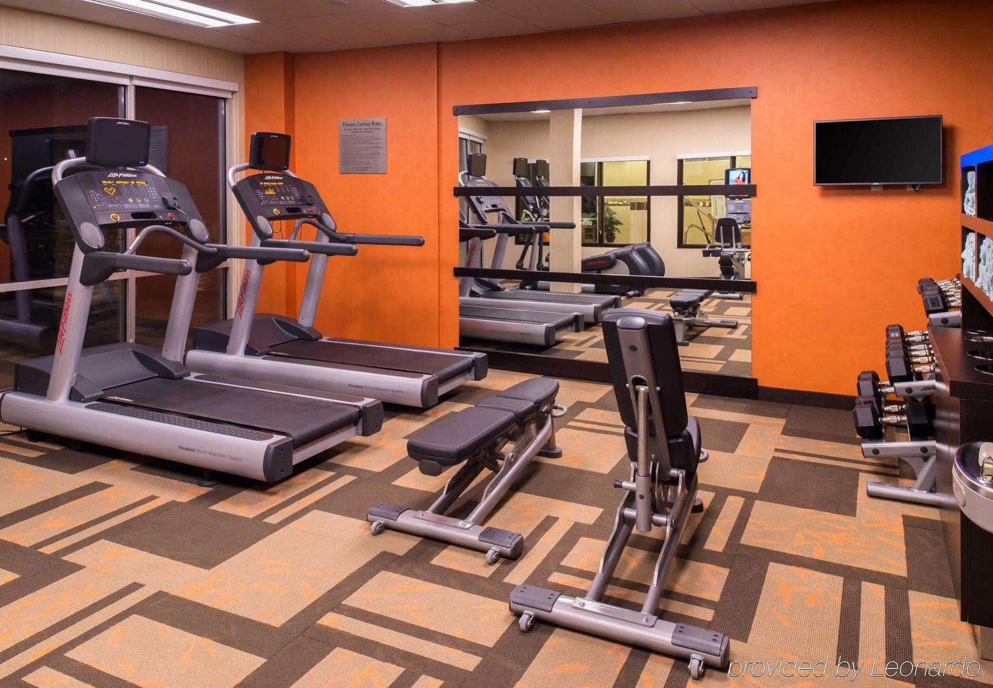 Courtyard By Marriott Hot Springs Hotel Екстериор снимка