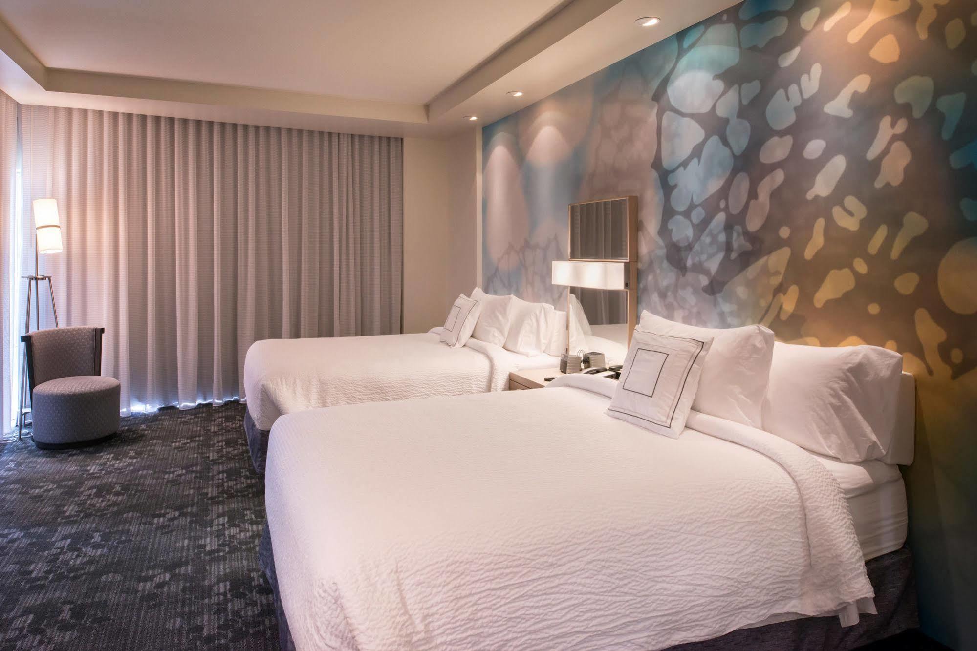 Courtyard By Marriott Hot Springs Hotel Екстериор снимка